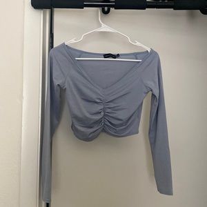 pretty little thing size 6 cropped violet top